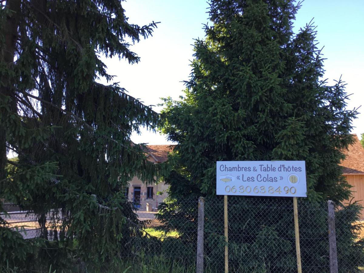 Les Colas Saint-Fargeau  Dış mekan fotoğraf